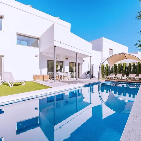 וילה Casa Coco Stylisches Beachhouse Mit Pool & Sundeck Denia אל פובלטס